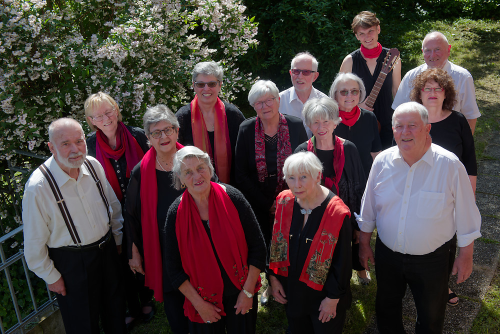 Silberklang singt Evergreens und Volkslieder // Foto: Bea Raviol